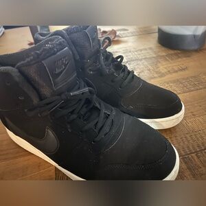 Nike Ebernon Mid SE Black / White Womans Sneaker Shoes [AV2478-001] Size 10